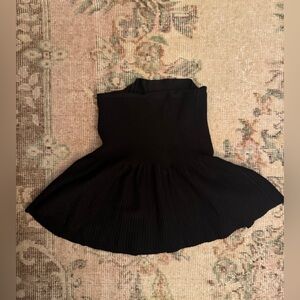 BCBG Black pleated stretch skirt